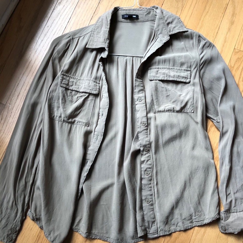 Green long sleeve button down blouse